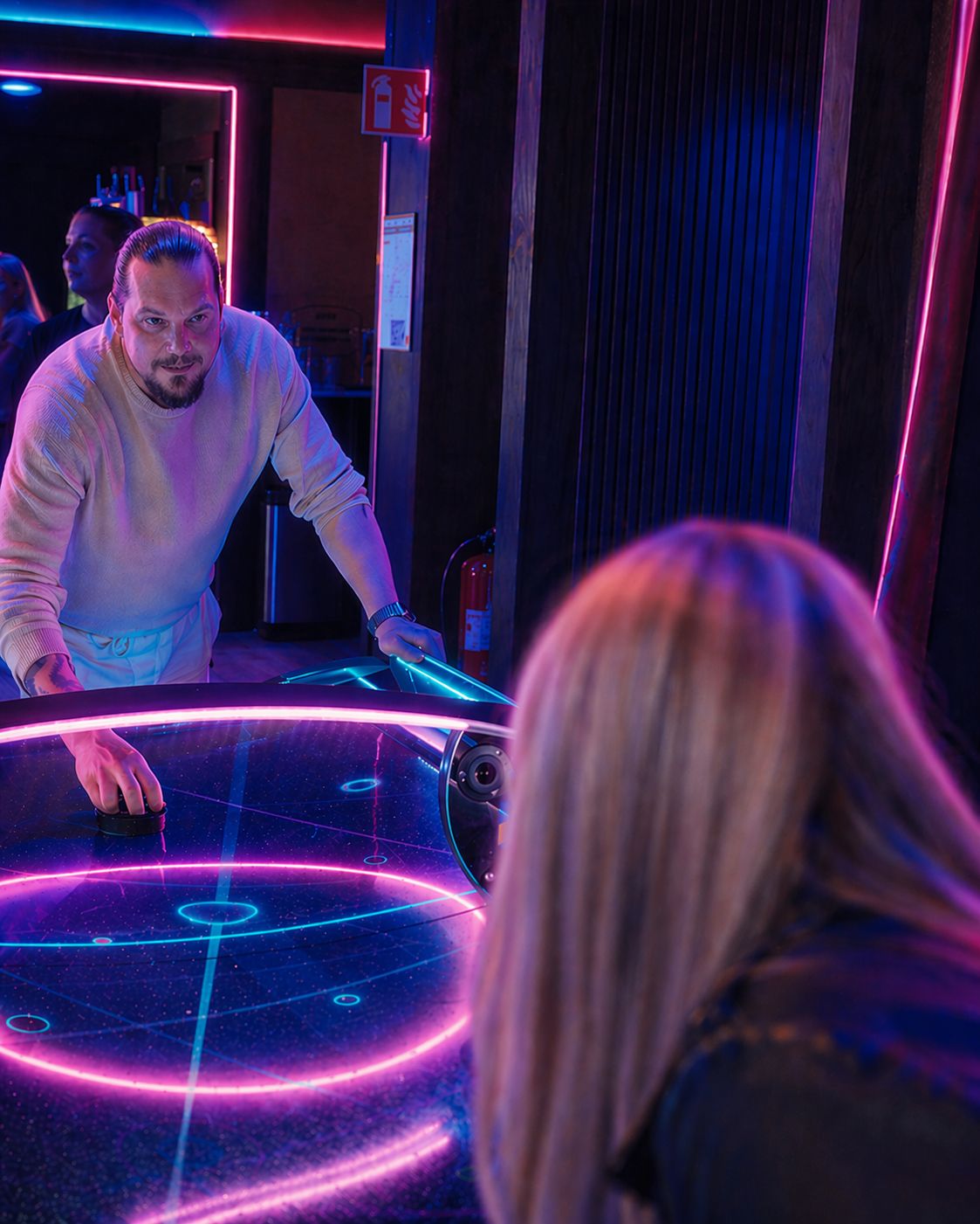 3- och 5-kamper med air hockey och aktiviteter på Desperados